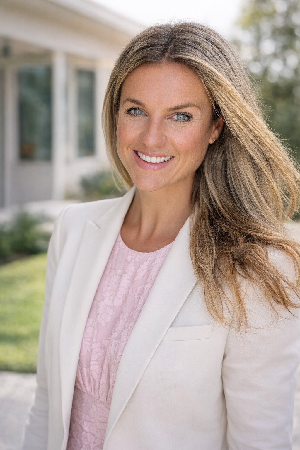 Katy Sullivan, Associate Broker